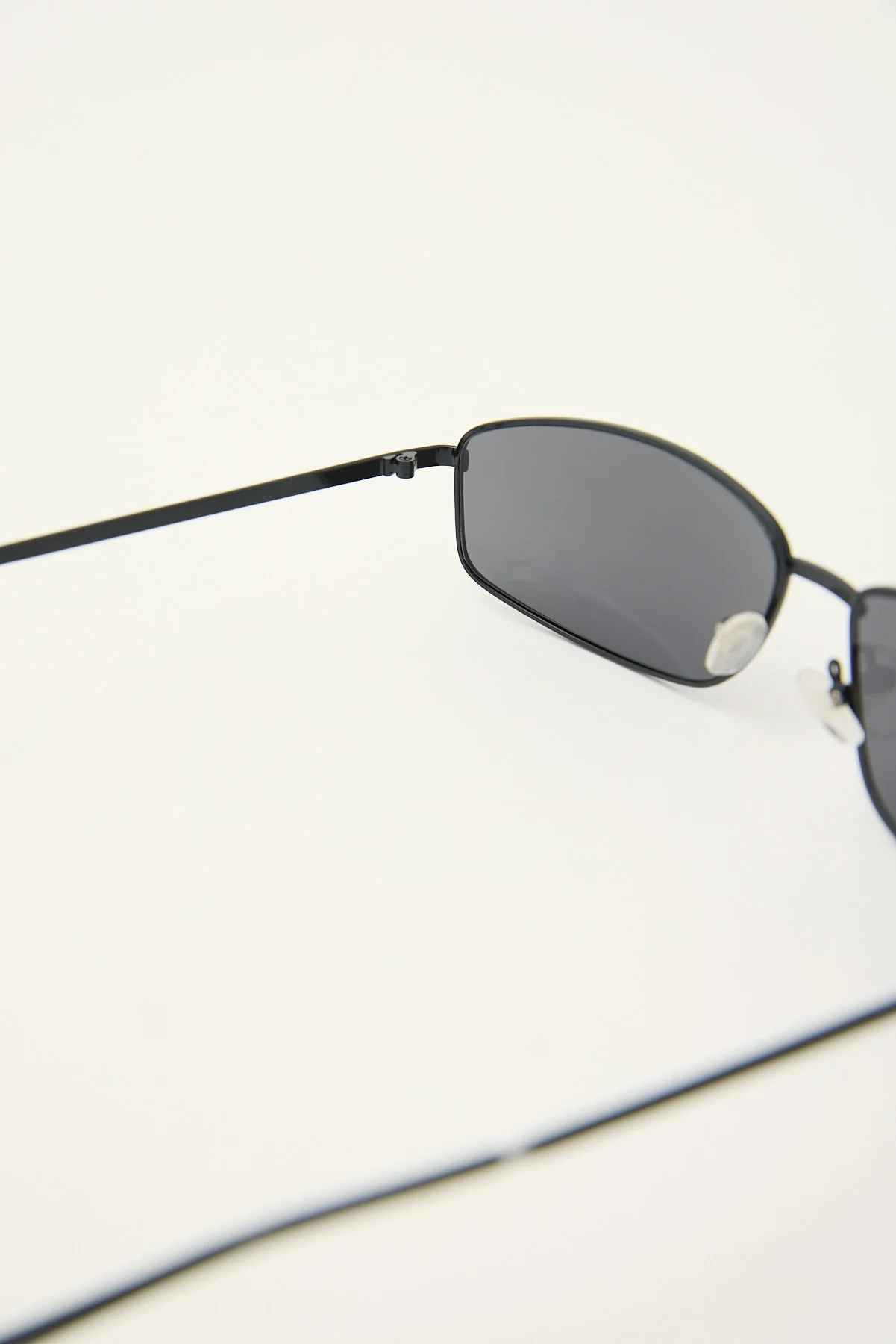 Glimpse Sunglasses Black 3 Glimpse Sunglasses Black