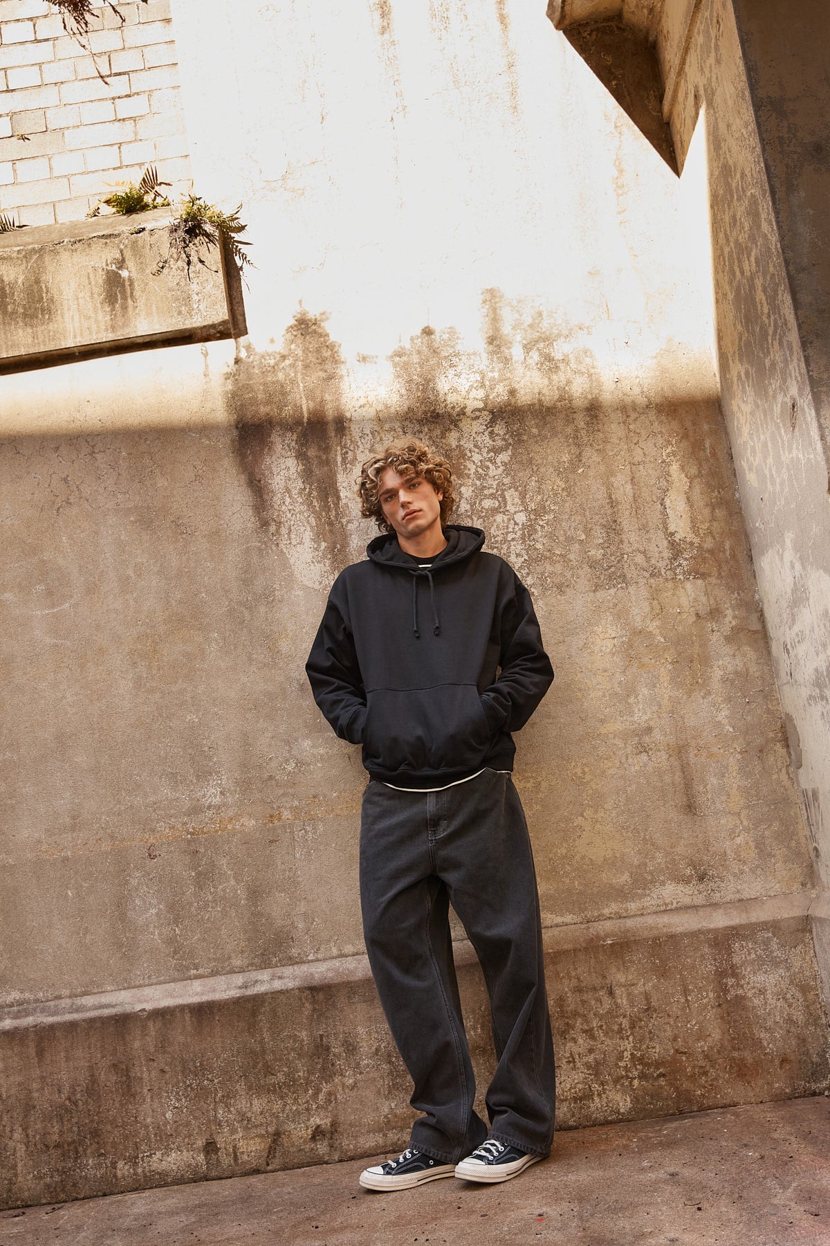 Boxy Hoodie Black