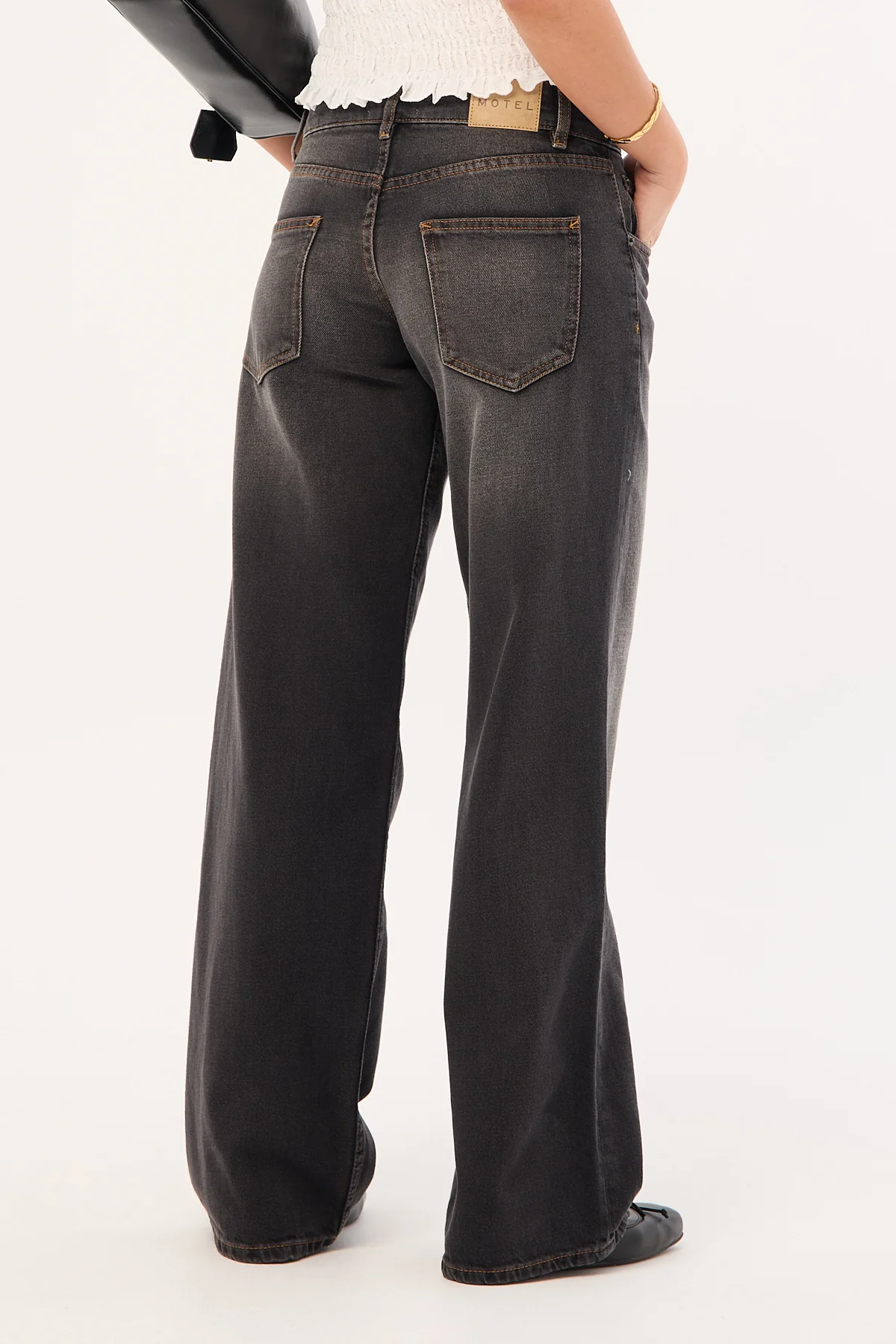 Low Rise Parallel Jean Grey Used Bleach 7 Low Rise Parallel Jean Grey Used Bleach