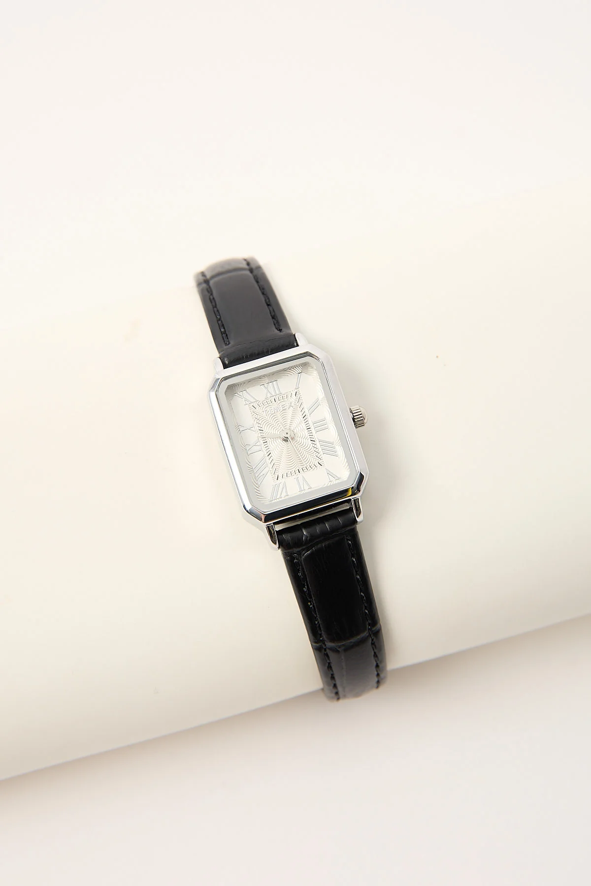 Women's Dress 21mm Leather Strap Watch Silver-tone Case/Black Croco Grain