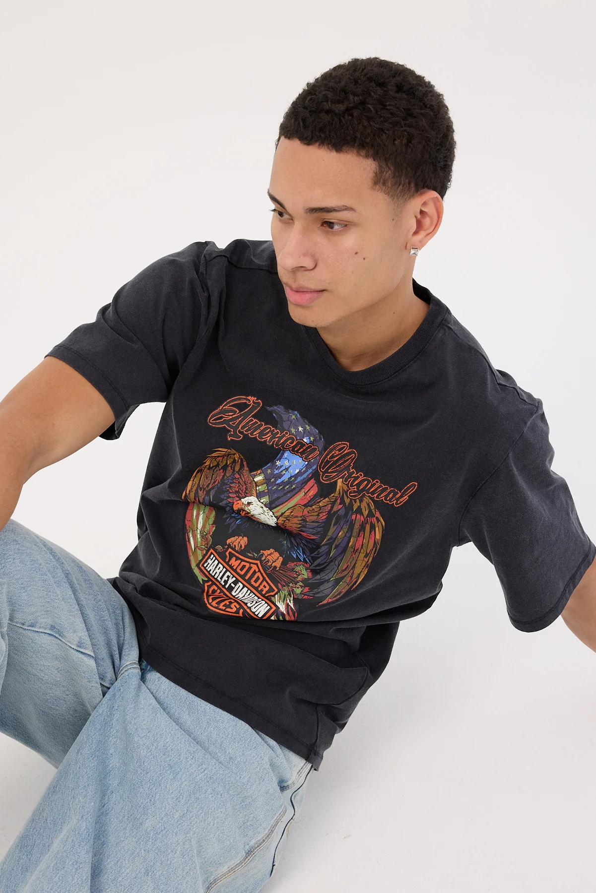 Eagle Bar And Shield Tee Vintage Black
