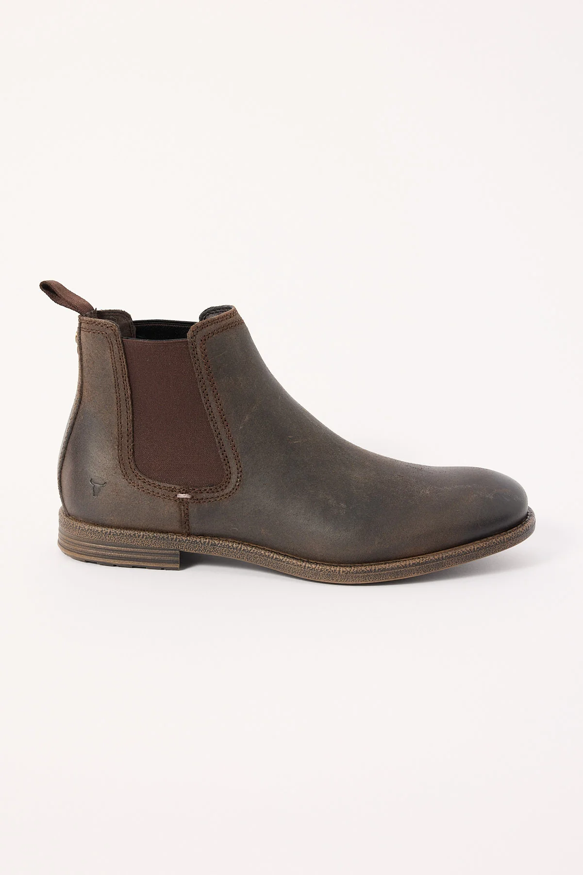 Saxon Brown Oil Suede