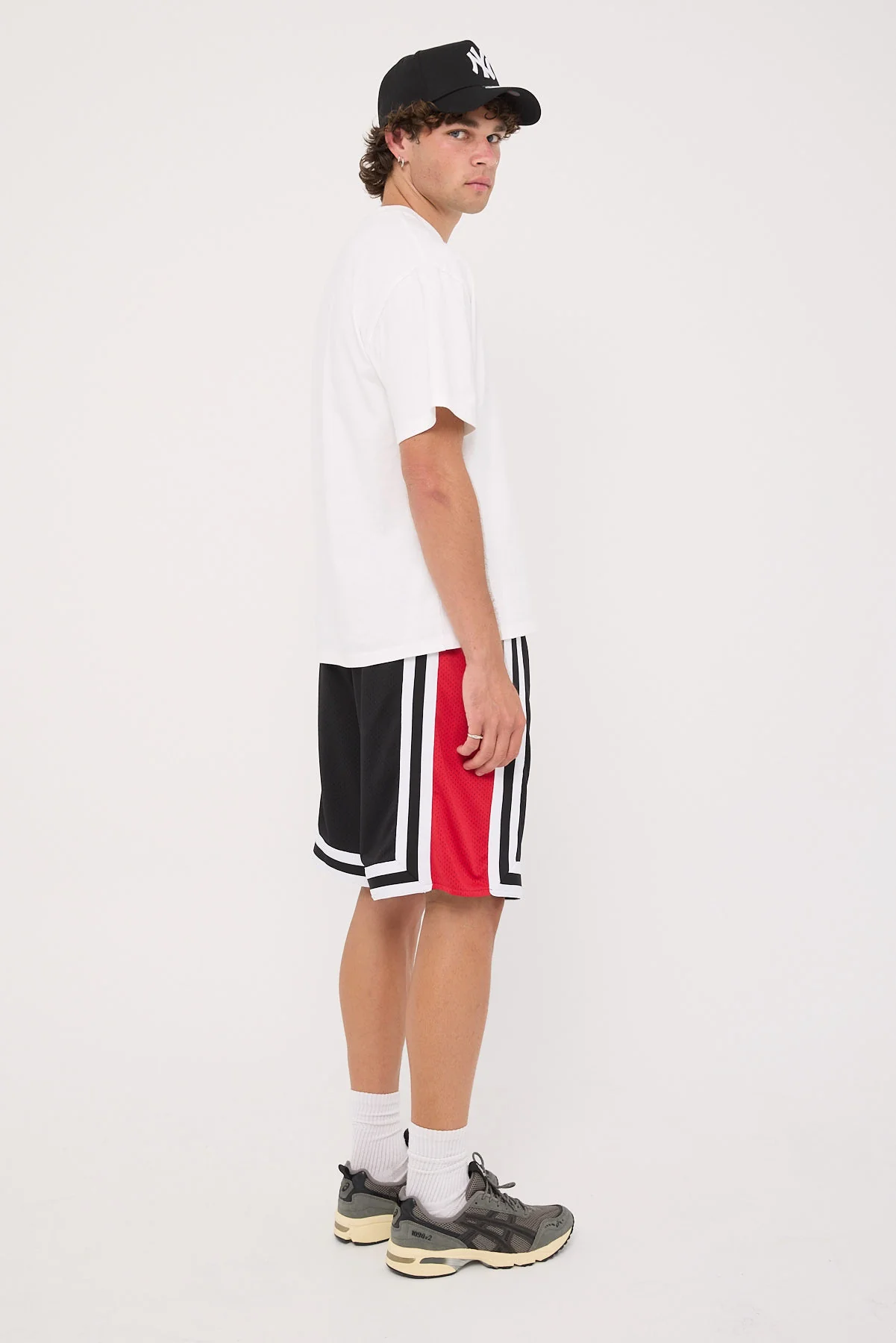 College Mesh Shorts Black/Red/White 5 College Mesh Shorts Black/Red/White