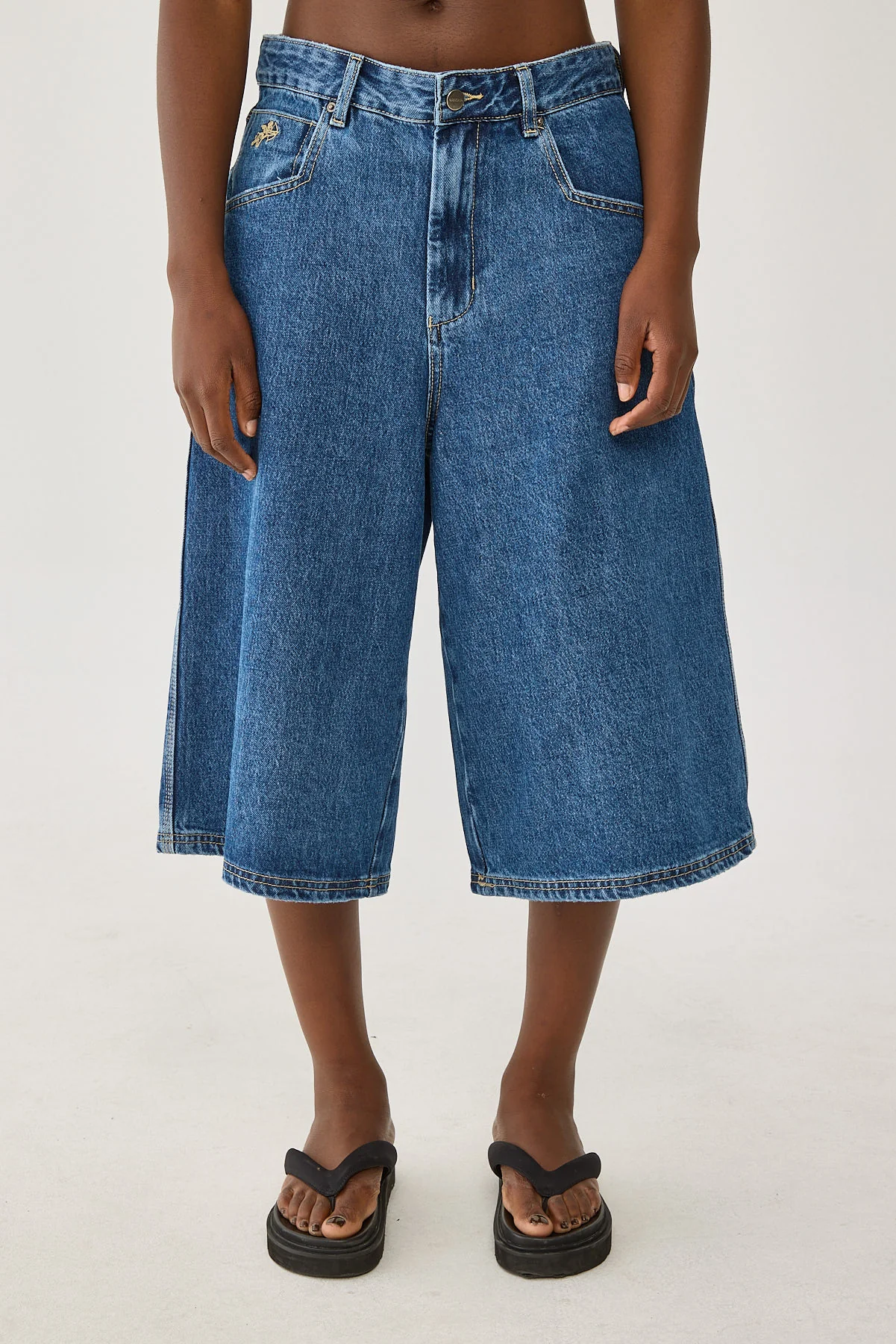 Long Boy Short Worn Rinsed Blue 8 Long Boy Short Worn Rinsed Blue