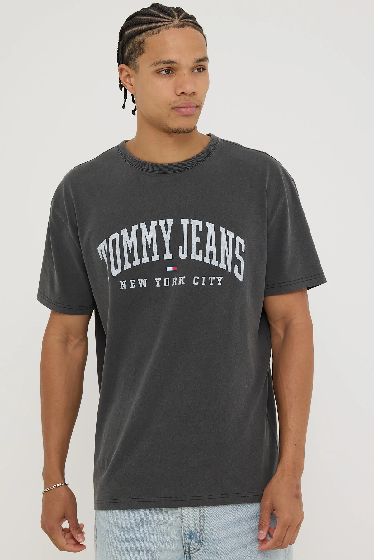 TJM Regular ARC Varsity Washed Tee Black
