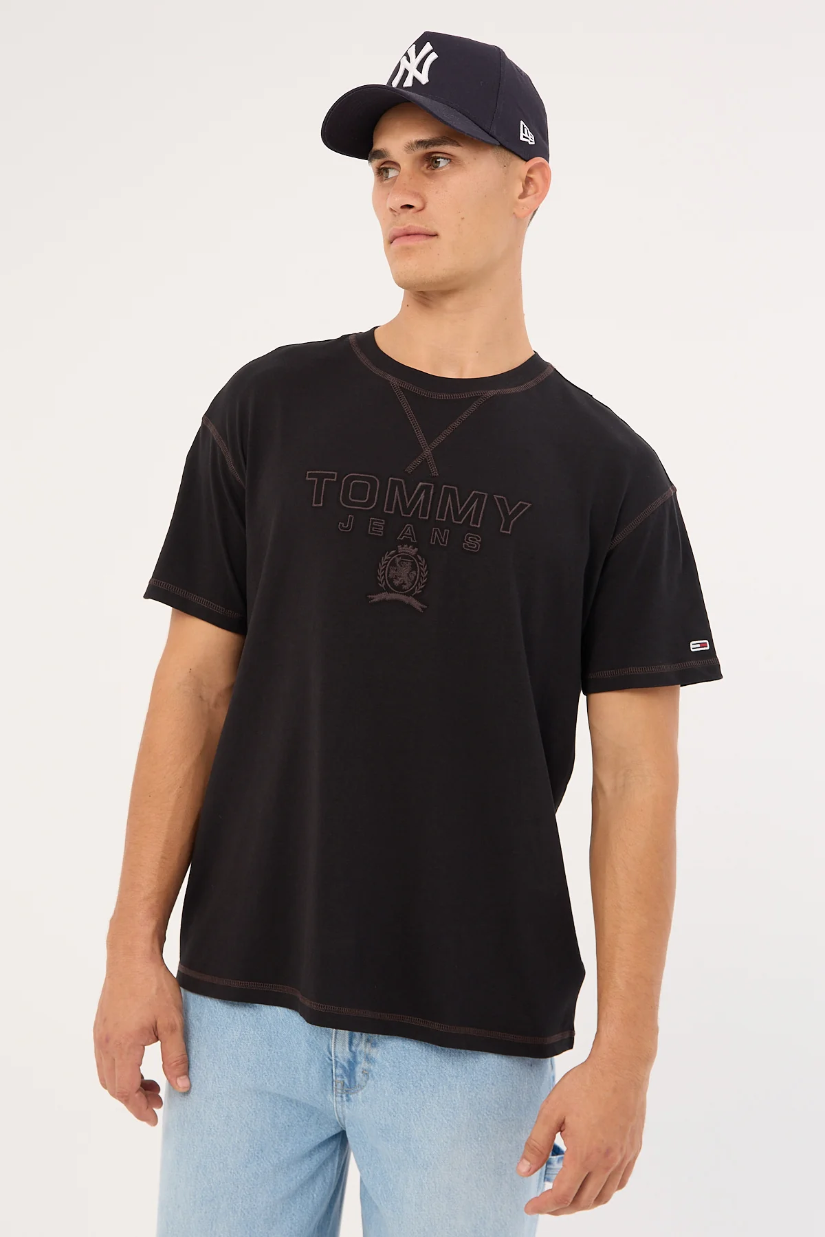 Relaxed Tonal Crest Tee Black