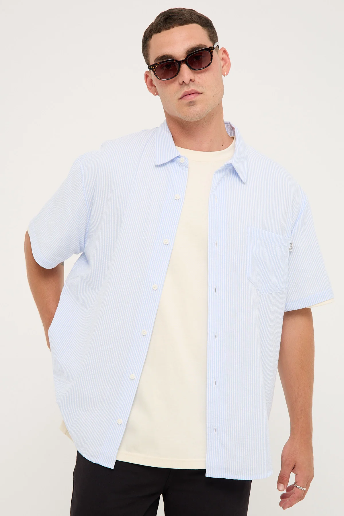 Seersucker Summer SS Shirt White/Blue Stripe