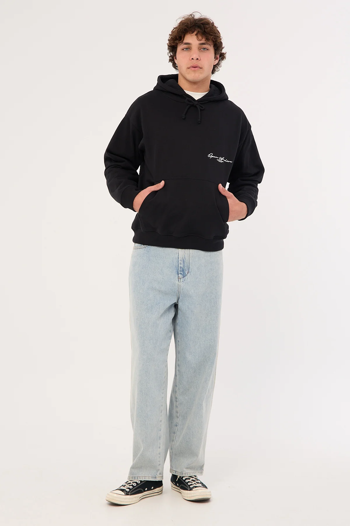 Signature Boxy Hoodie Black