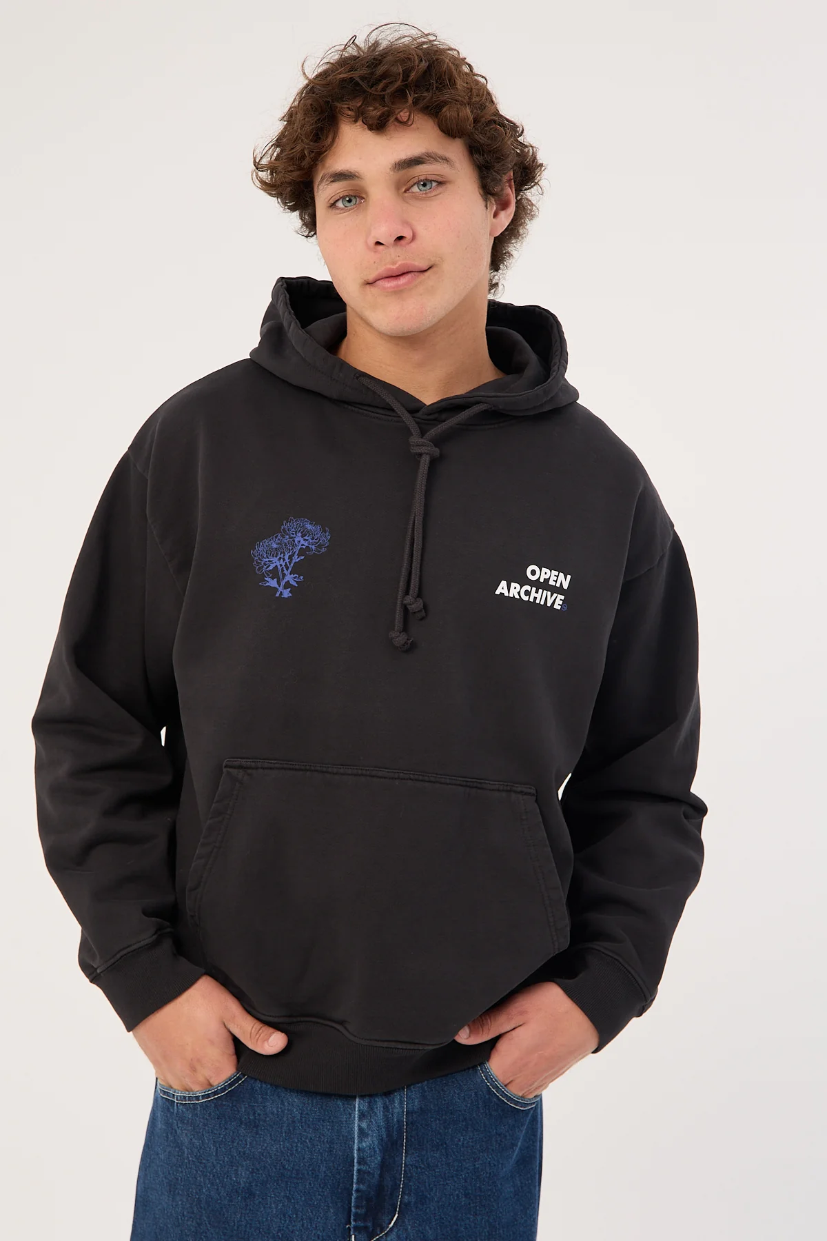 Flora Boxy Hoodie Washed Black