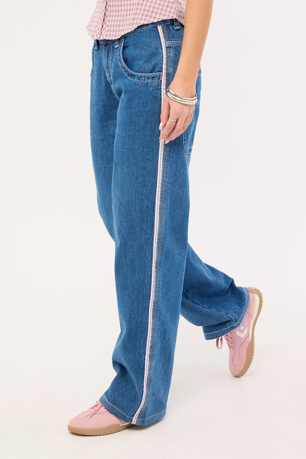 Flip Mommy Low Rise Wide Leg Jean Authentic Blue/ Pink 5 Flip Mommy Low Rise Wide Leg Jean Authentic Blue/ Pink