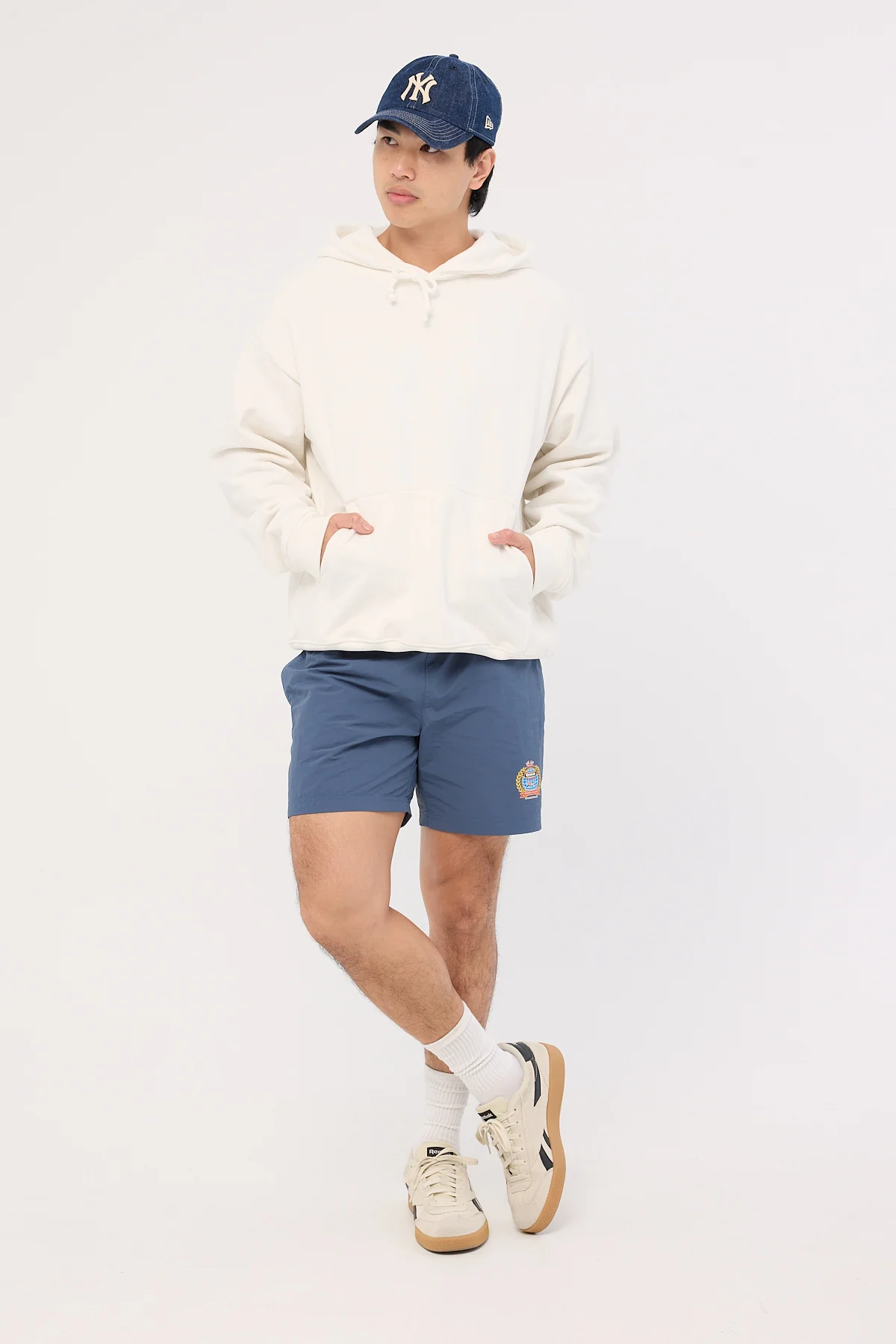 Global Woven Shorts Sea Blue