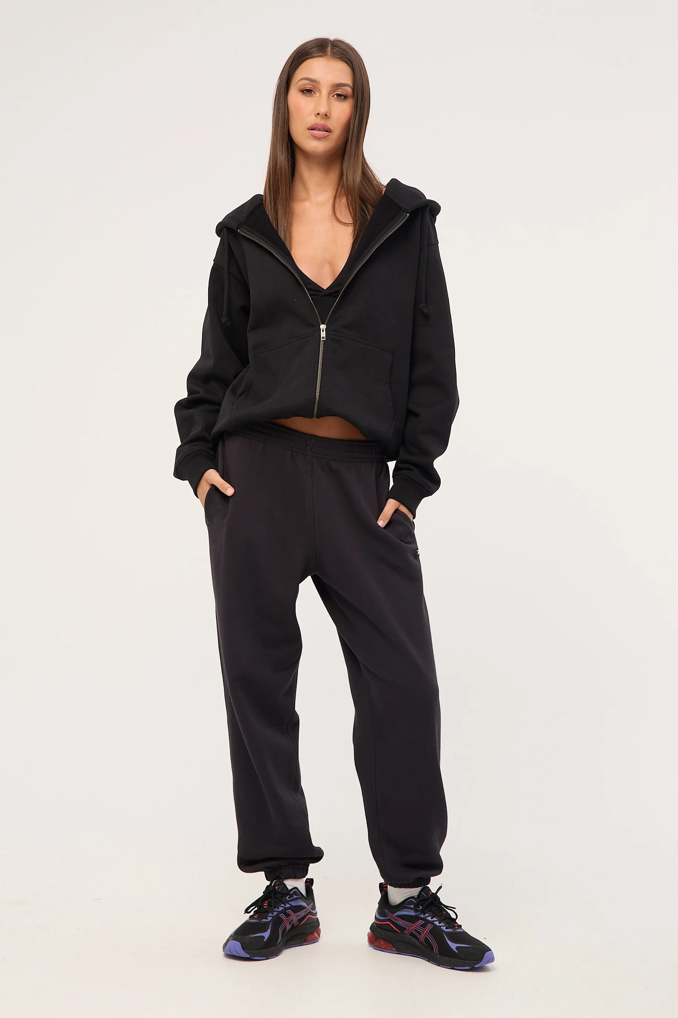Studio Style Jogger Black