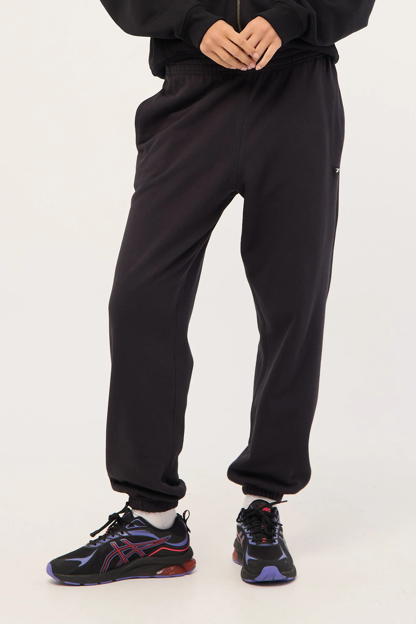 Studio Style Jogger Black 2 Studio Style Jogger Black