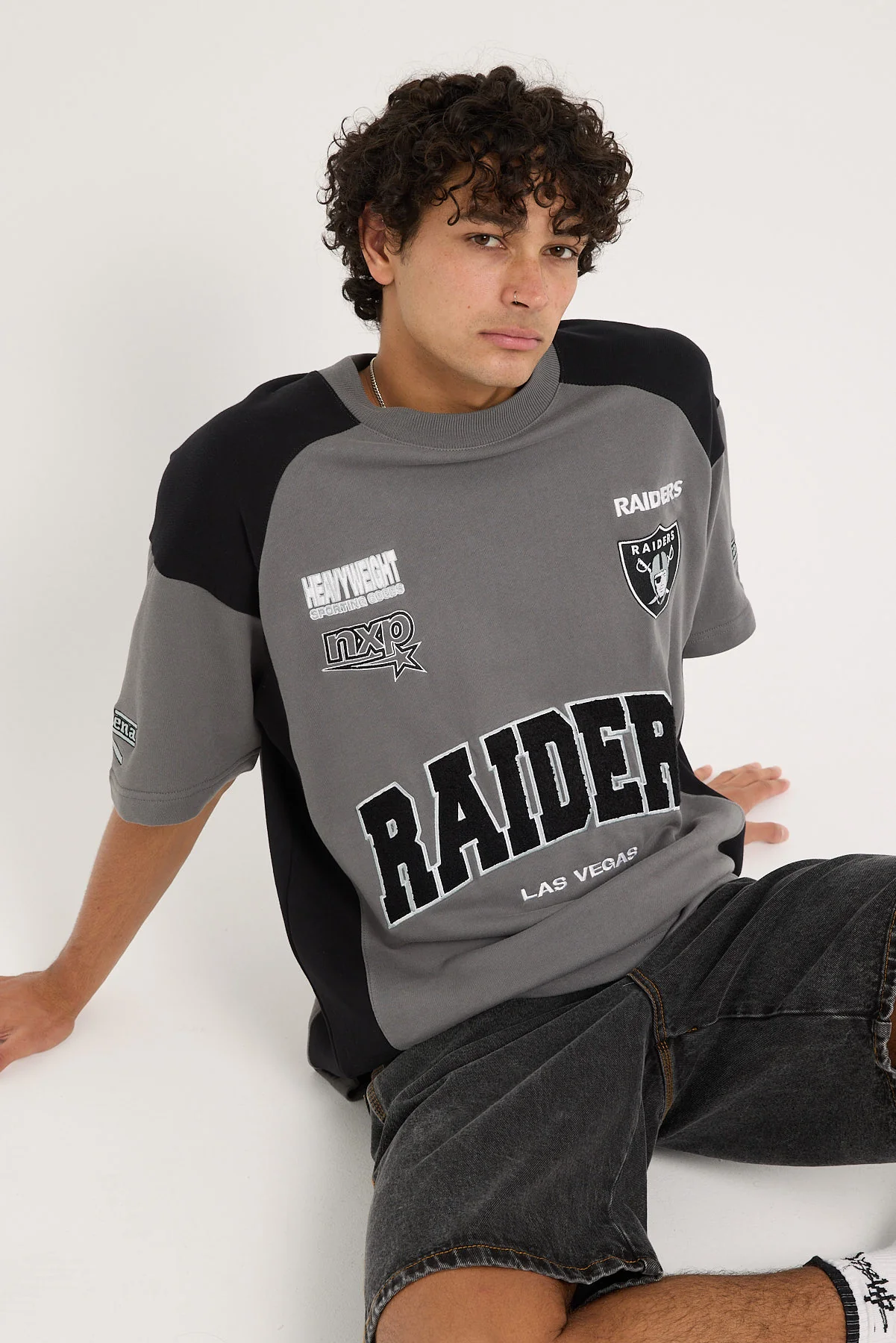 LV-Raiders Catch Tee Silver/Black